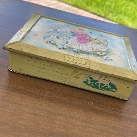 1946 Vintage Mary Had a Little Lamb Tin Box. Made in England. Nursery Rhymes - Picture 11 of 13